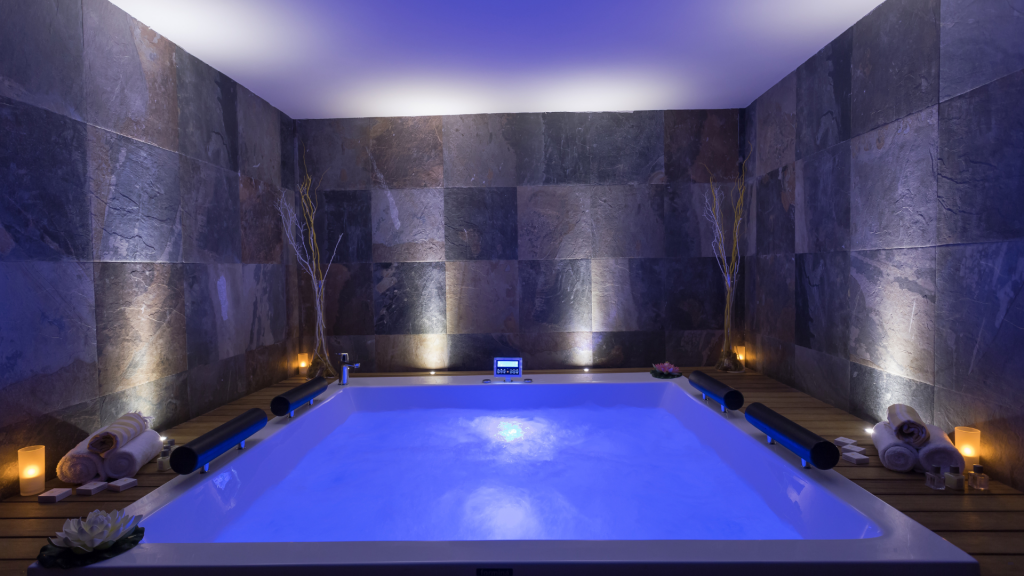 DaVinci Spas - custom luxury spa hot tub